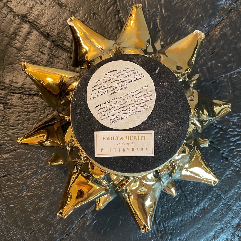 Emily + Meritt Gold Bow Tea Light - Picture 4 of 6